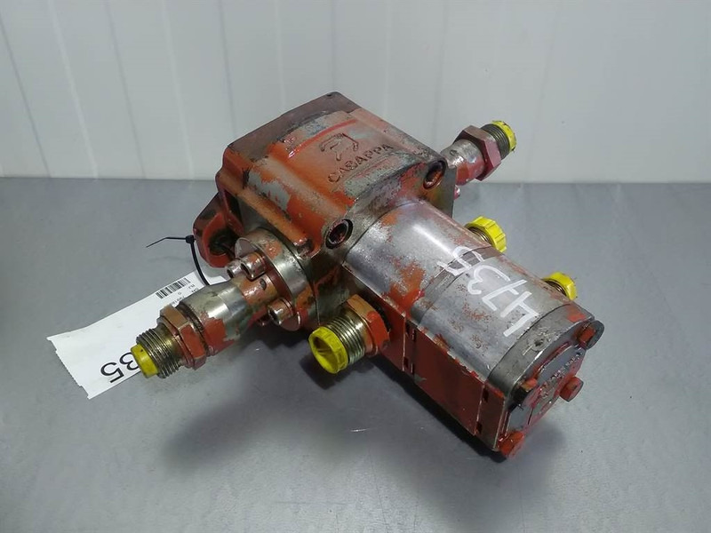 Casappa KP30.34-A8K9-45/PLP20.11,2-LGE-79918930-Gearpump - Hidráulica: foto 2 Casappa KP30.34-A8K9-45/PLP20.11,2-LGE-79918930-Gearpump - Hidráulica: foto 2