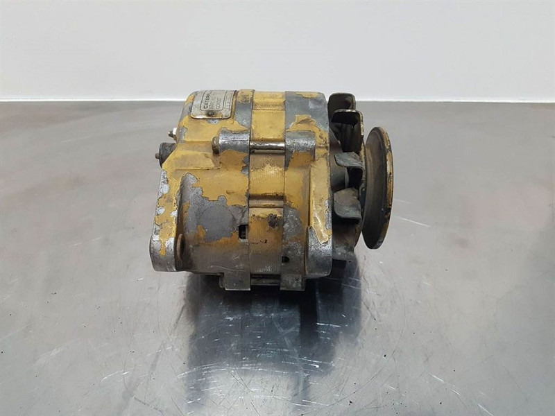 Cat 7N4784-12V 40A-Alternator/Lichtmaschine/Dynamo - Motor para Maquinaria de construcción: foto 3 Cat 7N4784-12V 40A-Alternator/Lichtmaschine/Dynamo - Motor para Maquinaria de construcción: foto 3