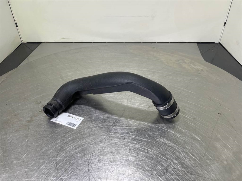 Cat 907M-491-7861-Hose/Schlauch/Slang - Motor para Maquinaria de construcción: foto 2 Cat 907M-491-7861-Hose/Schlauch/Slang - Motor para Maquinaria de construcción: foto 2