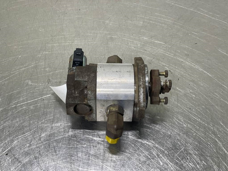 Cat 924G-205-3669-Gearpump/Zahnradpumpe/Tandwielpomp - Hidráulica para Maquinaria de construcción: foto 1 Cat 924G-205-3669-Gearpump/Zahnradpumpe/Tandwielpomp - Hidráulica para Maquinaria de construcción: foto 1