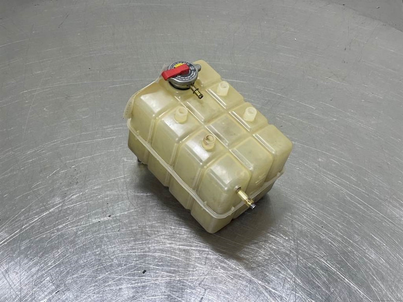 Cat 924G-227-0103-Expansion tank/Ausgleichsbehälter - Motor para Maquinaria de construcción: foto 2 Cat 924G-227-0103-Expansion tank/Ausgleichsbehälter - Motor para Maquinaria de construcción: foto 2