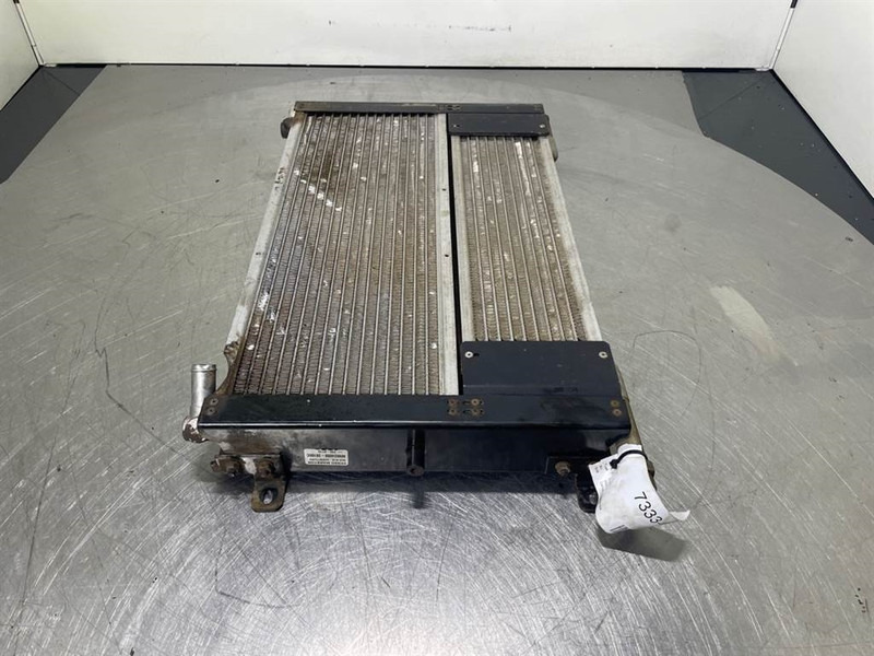 Cat 924G-239-6770-Cooler/Kühler/Koeler - Motor para Maquinaria de construcción: foto 2 Cat 924G-239-6770-Cooler/Kühler/Koeler - Motor para Maquinaria de construcción: foto 2