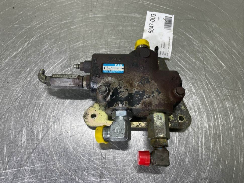 Hitachi ZW95LSD-Eaton 606-9207-002-Valve/Ventile/Ventiel - Hidráulica para Maquinaria de construcción: foto 1 Hitachi ZW95LSD-Eaton 606-9207-002-Valve/Ventile/Ventiel - Hidráulica para Maquinaria de construcción: foto 1
