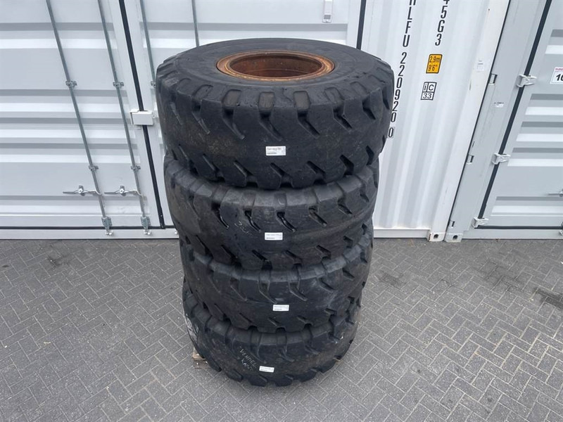 Hyundai HL740-9-Michelin 20.5R25-Tire/Reifen/Band - Neumáticos y llantas para Maquinaria de construcción: foto 2 Hyundai HL740-9-Michelin 20.5R25-Tire/Reifen/Band - Neumáticos y llantas para Maquinaria de construcción: foto 2