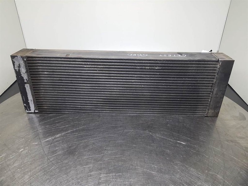 JCB 426E AGRI HT - Cooler/Kühler/Koeler - Motor y piezas para Maquinaria de construcción: foto 3 JCB 426E AGRI HT - Cooler/Kühler/Koeler - Motor y piezas para Maquinaria de construcción: foto 3