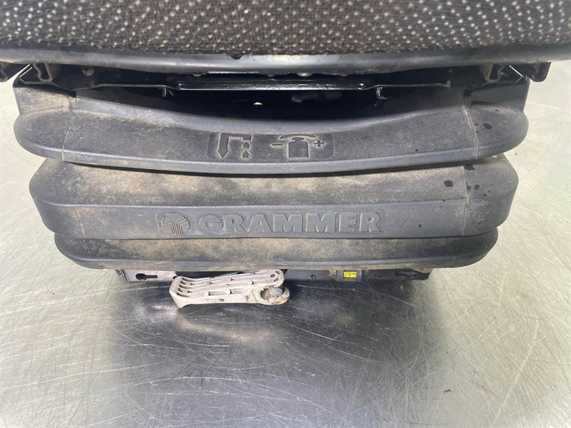 Leasing de Liebherr A316-1081900-Grammer MSG85/722-Driver seat Liebherr A316-1081900-Grammer MSG85/722-Driver seat: foto 9