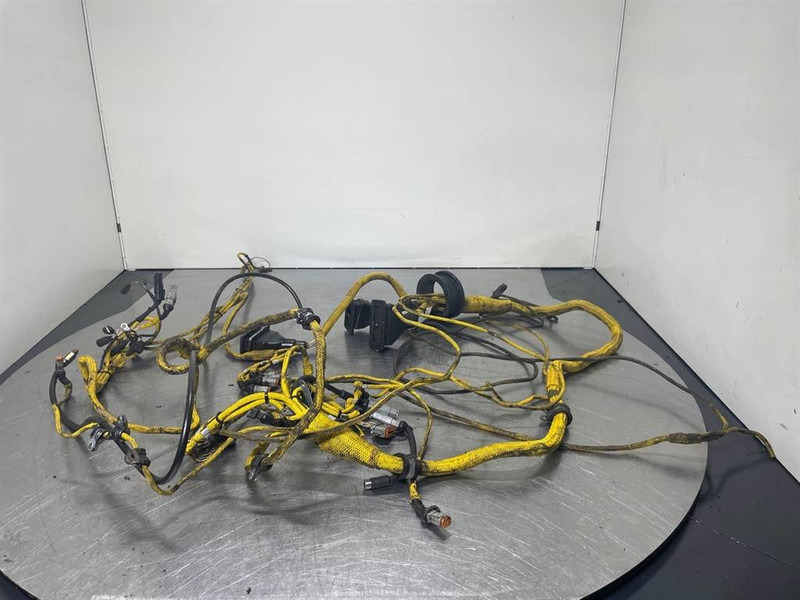 Liebherr A934C - Wiring harness/Kabelbaum/Kabelboom - Sistema eléctrico para Maquinaria de construcción: foto 2 Liebherr A934C - Wiring harness/Kabelbaum/Kabelboom - Sistema eléctrico para Maquinaria de construcción: foto 2