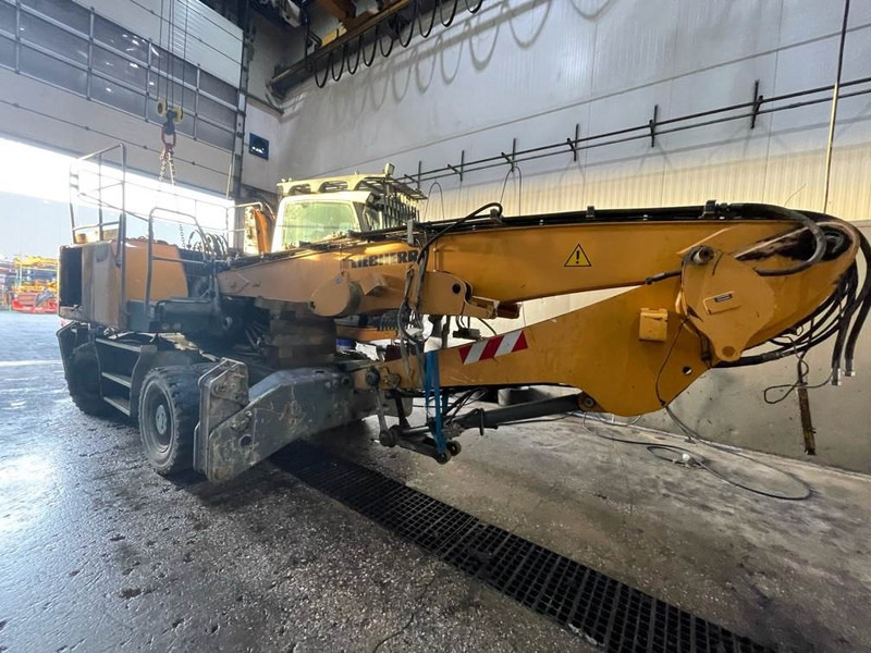 Liebherr LH 22 M - (For parts) - Excavadora de ruedas: foto 1 Liebherr LH 22 M - (For parts) - Excavadora de ruedas: foto 1