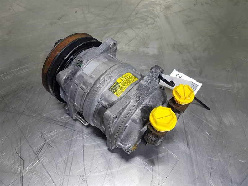 Ljungby Maskin L12 -Tama MFG SAE-J639 - Compressor/Kompres - Compresor de aire acondicionado para Maquinaria de construcción: foto 2 Ljungby Maskin L12 -Tama MFG SAE-J639 - Compressor/Kompres - Compresor de aire acondicionado para Maquinaria de construcción: foto 2