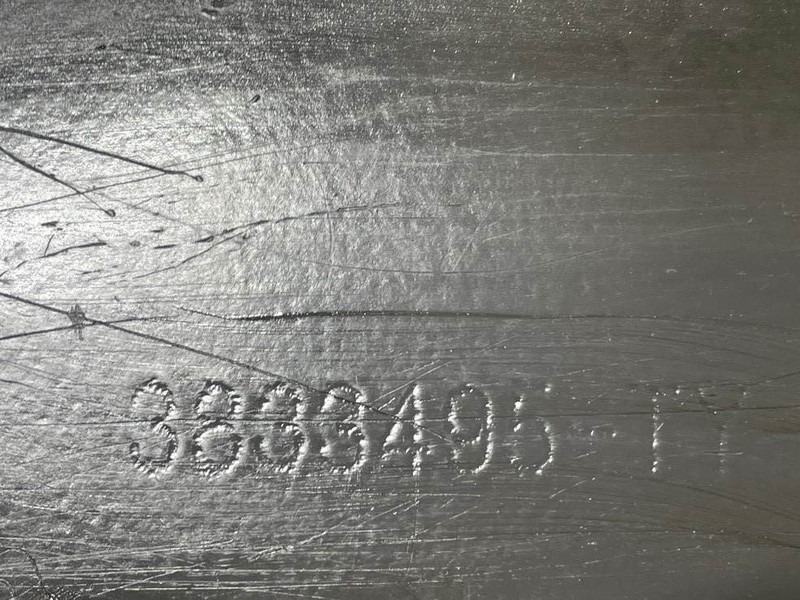 Mecalac 12MTX-Ahlmann 3835350-Cover/Abdeckungen/kap - Bastidor/ Chasis para Maquinaria de construcción: foto 4 Mecalac 12MTX-Ahlmann 3835350-Cover/Abdeckungen/kap - Bastidor/ Chasis para Maquinaria de construcción: foto 4