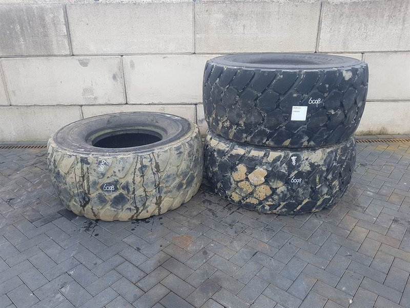 Michelin 600/65R25 - Tyre/Reifen/Band - Neumáticos y llantas para Maquinaria de construcción: foto 1 Michelin 600/65R25 - Tyre/Reifen/Band - Neumáticos y llantas para Maquinaria de construcción: foto 1