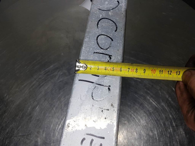 Nissens - Oil cooler/Ölkühler/Oliekoeler - Hidráulica para Maquinaria de construcción: foto 5 Nissens - Oil cooler/Ölkühler/Oliekoeler - Hidráulica para Maquinaria de construcción: foto 5