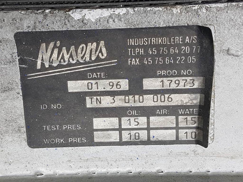 Nissens TN3010006-Cooler/Kühler/Koeler - Motor para Maquinaria de construcción: foto 4 Nissens TN3010006-Cooler/Kühler/Koeler - Motor para Maquinaria de construcción: foto 4