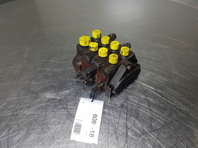 O & K -Commercial 3469203167-2212814-Valve/Ventile - Hidráulica para Maquinaria de construcción: foto 2 O & K -Commercial 3469203167-2212814-Valve/Ventile - Hidráulica para Maquinaria de construcción: foto 2