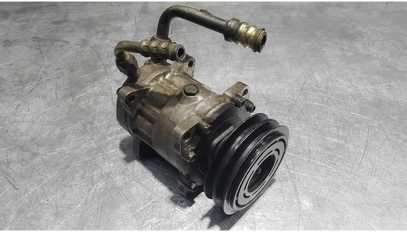 SANDEN U4652 - Compressor/Kompressor/Aircopomp - Compresor de aire acondicionado para Maquinaria de construcción: foto 1 SANDEN U4652 - Compressor/Kompressor/Aircopomp - Compresor de aire acondicionado para Maquinaria de construcción: foto 1
