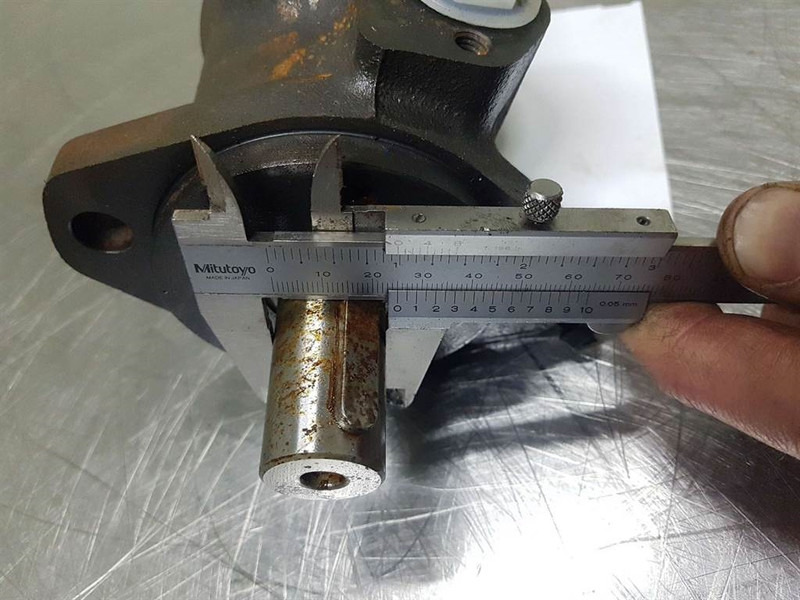 Sauer Danfoss OMP32-151-0341-Hydraulic motor/Hydraulikmotor - Hidráulica para Maquinaria de construcción: foto 5 Sauer Danfoss OMP32-151-0341-Hydraulic motor/Hydraulikmotor - Hidráulica para Maquinaria de construcción: foto 5