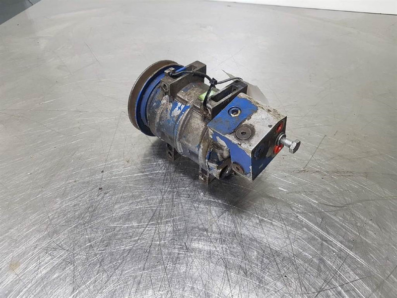 Seltec DKS15CH - Compressor/Kompressor/Aircopomp - Compresor de aire acondicionado para Maquinaria de construcción: foto 3 Seltec DKS15CH - Compressor/Kompressor/Aircopomp - Compresor de aire acondicionado para Maquinaria de construcción: foto 3