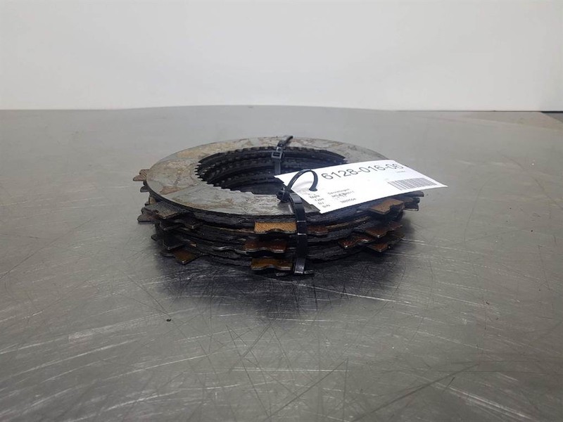 Sennebogen 818M-ZF-Brake disc/Bremsscheibe/Remvoering - Piezas de freno para Maquinaria de construcción: foto 2 Sennebogen 818M-ZF-Brake disc/Bremsscheibe/Remvoering - Piezas de freno para Maquinaria de construcción: foto 2