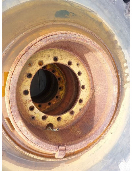 Taishan 20.5-25 - Tyre/Reifen/Band - Neumáticos y llantas para Maquinaria de construcción: foto 3 Taishan 20.5-25 - Tyre/Reifen/Band - Neumáticos y llantas para Maquinaria de construcción: foto 3