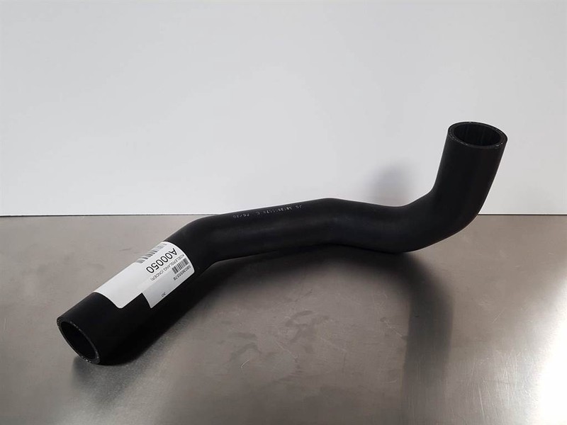 Terex TL120 - Hose / Schlauch / Slang - Motor y piezas para Maquinaria de construcción: foto 2 Terex TL120 - Hose / Schlauch / Slang - Motor y piezas para Maquinaria de construcción: foto 2