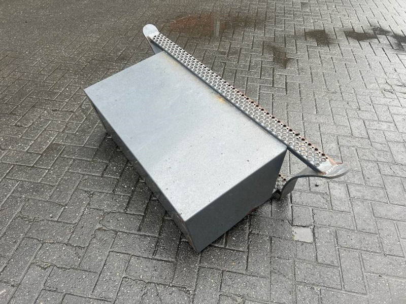 Terex TW150-6105515/6105516-Stair panel/Trittstufen - Bastidor/ Chasis para Maquinaria de construcción: foto 4 Terex TW150-6105515/6105516-Stair panel/Trittstufen - Bastidor/ Chasis para Maquinaria de construcción: foto 4