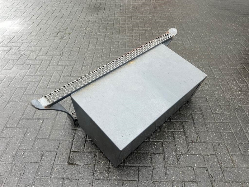 Terex TW150-6105515/6105516-Stair panel/Trittstufen - Bastidor/ Chasis para Maquinaria de construcción: foto 3 Terex TW150-6105515/6105516-Stair panel/Trittstufen - Bastidor/ Chasis para Maquinaria de construcción: foto 3