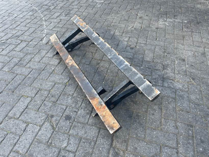 Volvo L28/L30/L35 - Forks/Palletgabeln/Palletvorken - Horquillas para Maquinaria de construcción: foto 4 Volvo L28/L30/L35 - Forks/Palletgabeln/Palletvorken - Horquillas para Maquinaria de construcción: foto 4