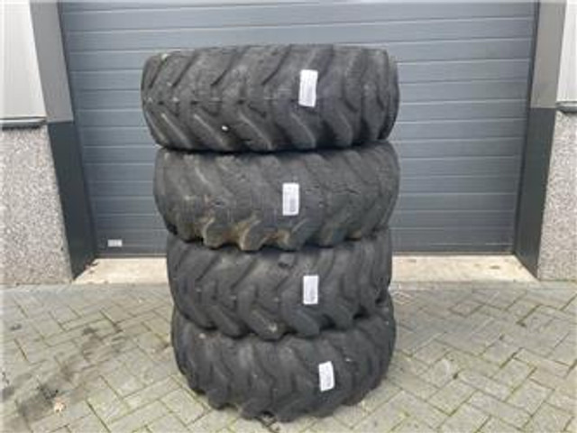 Volvo L30D-Firestone 12.5-20-Tire/Reifen/Band - Neumáticos y llantas para Maquinaria de construcción: foto 1 Volvo L30D-Firestone 12.5-20-Tire/Reifen/Band - Neumáticos y llantas para Maquinaria de construcción: foto 1