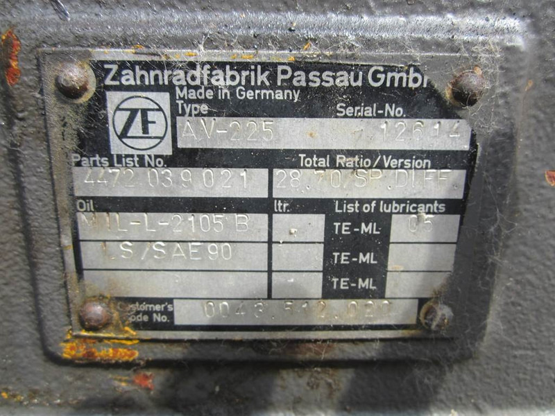 Zettelmeyer ZL502-ZF AV-225 - 4472039021-Axle/Achse/As - Eje y piezas para Maquinaria de construcción: foto 3 Zettelmeyer ZL502-ZF AV-225 - 4472039021-Axle/Achse/As - Eje y piezas para Maquinaria de construcción: foto 3