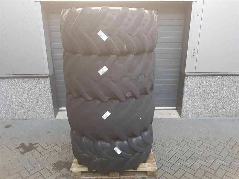 Zettelmeyer ZL801-BKT 480/70R24-Tire/Reifen/Band - Neumáticos y llantas para Maquinaria de construcción: foto 1 Zettelmeyer ZL801-BKT 480/70R24-Tire/Reifen/Band - Neumáticos y llantas para Maquinaria de construcción: foto 1