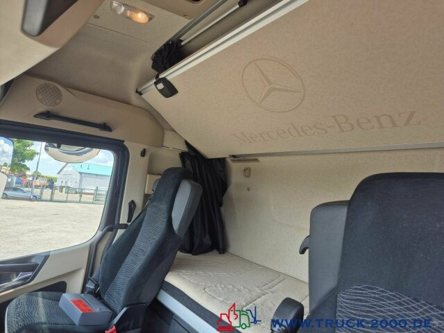 Mercedes-Benz Actros 1846 Giga Space Retarder 2 Betten - Cabeza tractora: foto 2 Mercedes-Benz Actros 1846 Giga Space Retarder 2 Betten - Cabeza tractora: foto 2