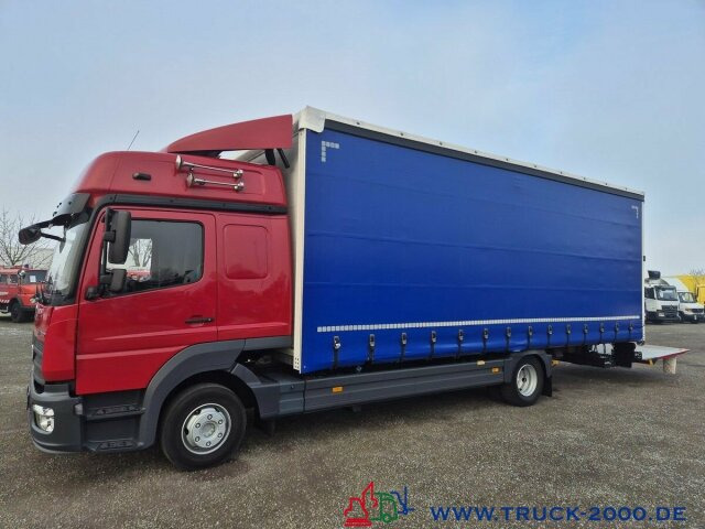 Mercedes-Benz 823 Schiebeplane L+R LBW nur 164TKM Gr.Haus 1.Hd - Furgoneta con lona: foto 5 Mercedes-Benz 823 Schiebeplane L+R LBW nur 164TKM Gr.Haus 1.Hd - Furgoneta con lona: foto 5