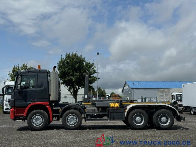 Mercedes-Benz Actros 3248 8x4 Meiller RK 30.70K NUR 335.482 Km - Camión multibasculante: foto 3 Mercedes-Benz Actros 3248 8x4 Meiller RK 30.70K NUR 335.482 Km - Camión multibasculante: foto 3
