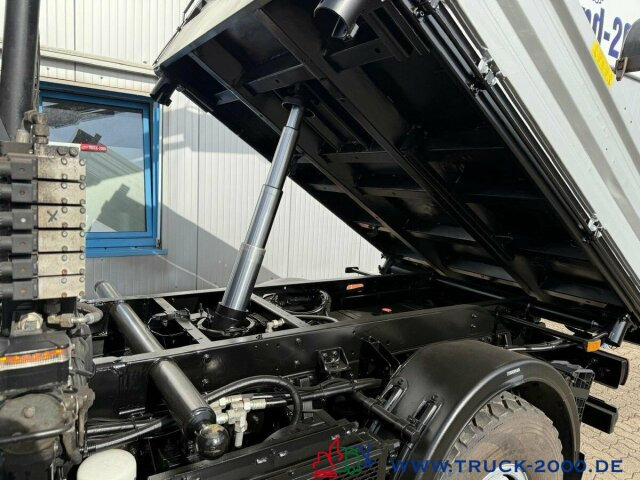 Multicar BSI 4x4 Kran FB 5.+ 6.Steuerkreis Kommunalplatte - Furgoneta basculante: foto 3 Multicar BSI 4x4 Kran FB 5.+ 6.Steuerkreis Kommunalplatte - Furgoneta basculante: foto 3