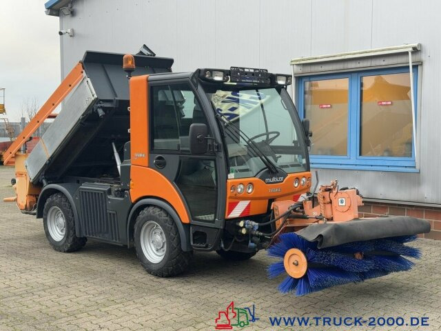 Barredora vial Multicar Tremo X56 Winterdienst Streuer + Besen NUR7536KM: foto 13