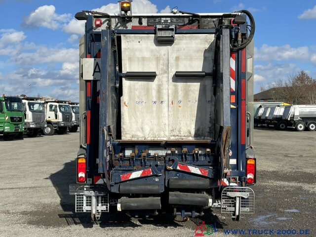 Scania P320 6x2 Zöller Medium X2 + Zöller Schüttung 1.1 - Camión de basura: foto 3 Scania P320 6x2 Zöller Medium X2 + Zöller Schüttung 1.1 - Camión de basura: foto 3