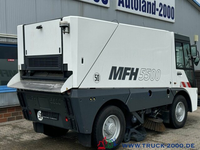 Schmidt MFH 5500 3 Besen + Hochdruckreiniger mit Lanze - Barredora vial: foto 3 Schmidt MFH 5500 3 Besen + Hochdruckreiniger mit Lanze - Barredora vial: foto 3