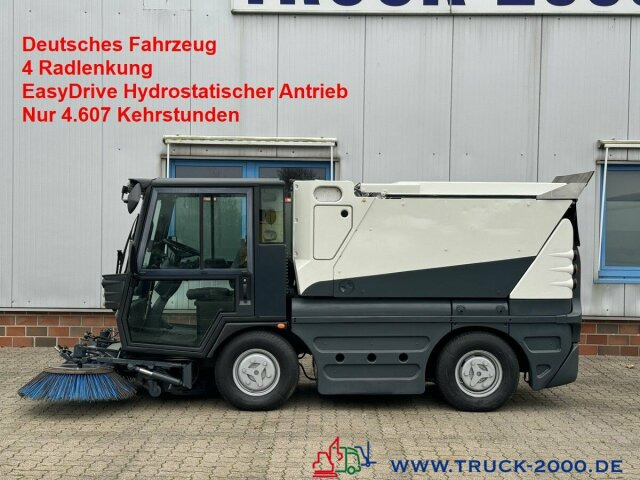Schmidt Swingo Compact 200 4 Radlenkung Kehren & Sprühen - Barredora vial: foto 1 Schmidt Swingo Compact 200 4 Radlenkung Kehren & Sprühen - Barredora vial: foto 1