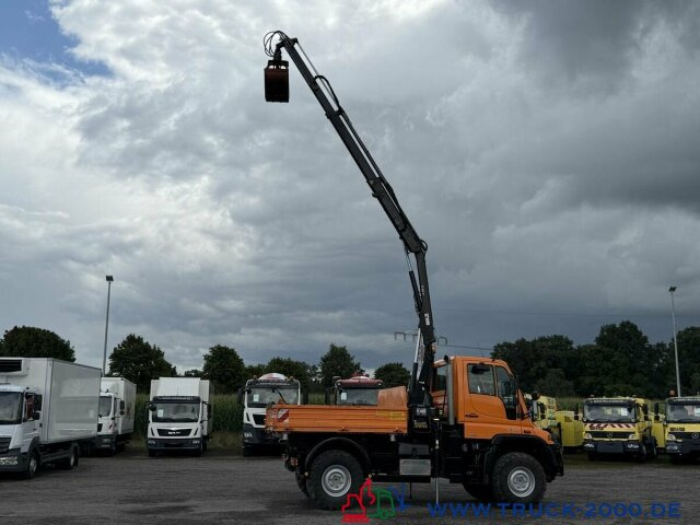 Unimog Unimog U300 4x4 Hiab Kran mit original 60.212 Km - Camión volquete, Camión grúa: foto 5 Unimog Unimog U300 4x4 Hiab Kran mit original 60.212 Km - Camión volquete, Camión grúa: foto 5