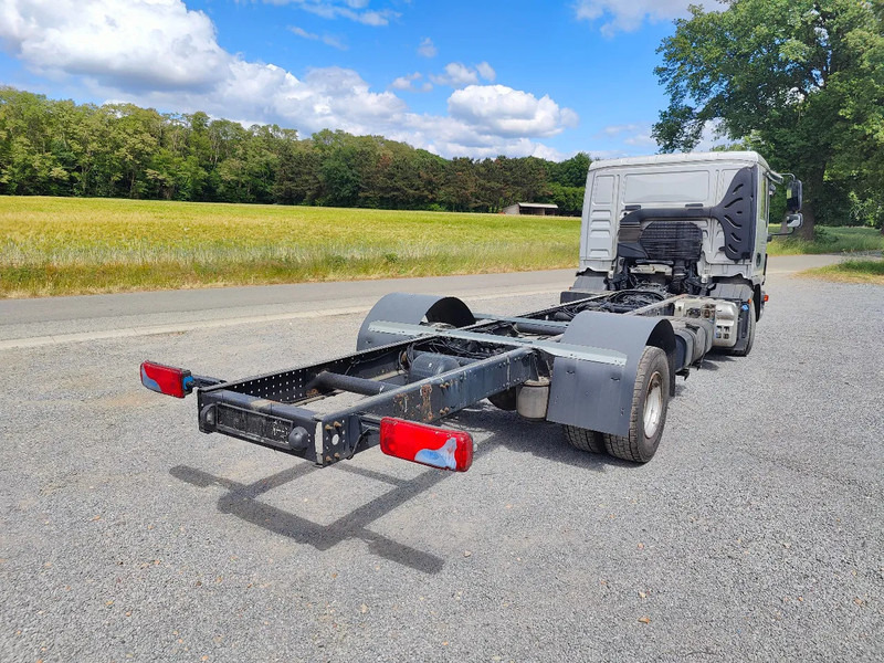 MAN TGL 12.250 Chassis cabine Euro6 - Camión chasis: foto 3 MAN TGL 12.250 Chassis cabine Euro6 - Camión chasis: foto 3