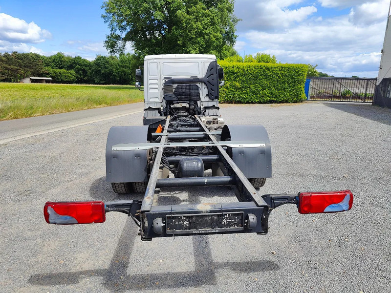 MAN TGL 12.250 Chassis cabine Euro6 - Camión chasis: foto 4 MAN TGL 12.250 Chassis cabine Euro6 - Camión chasis: foto 4