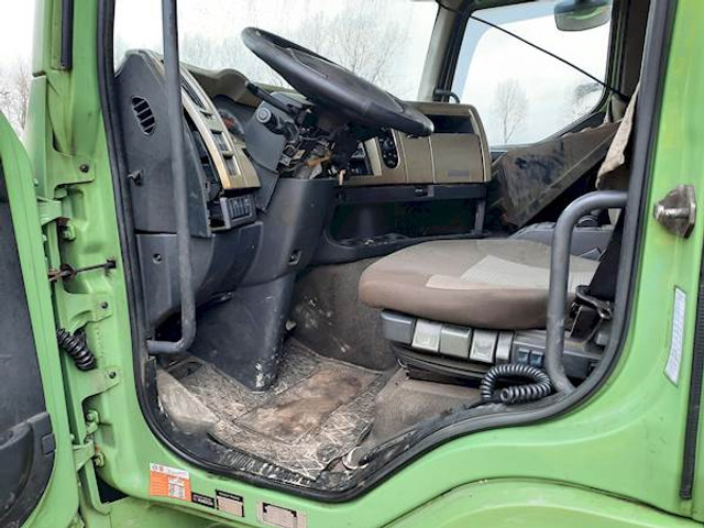 Renault PREMIUM 460 DXI - Cabeza tractora: foto 5 Renault PREMIUM 460 DXI - Cabeza tractora: foto 5