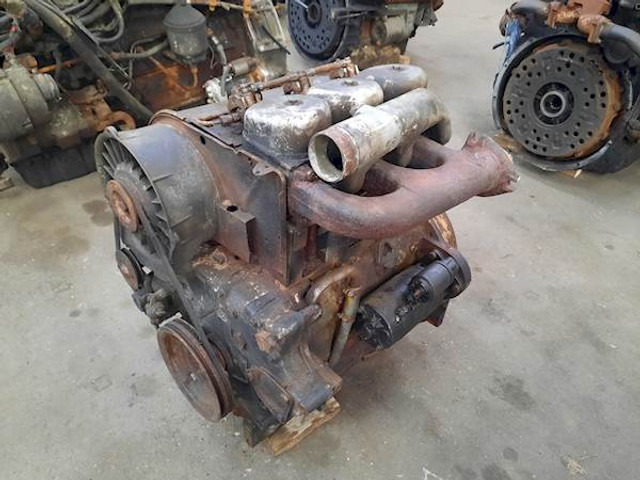 Deutz F3L912 - Motor: foto 2 Deutz F3L912 - Motor: foto 2