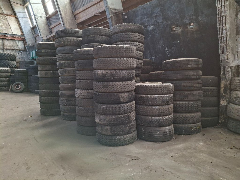 Diversen DIVERSE BANDEN MERKEN - Neumático: foto 5 Diversen DIVERSE BANDEN MERKEN - Neumático: foto 5