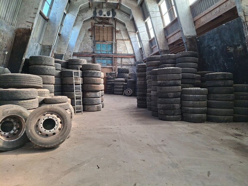 Diversen DIVERSE BANDEN MERKEN - Neumático: foto 1 Diversen DIVERSE BANDEN MERKEN - Neumático: foto 1