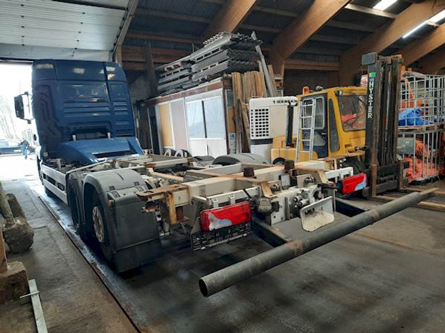 MAN TGX 26.440 - Camión portacontenedore/ Intercambiable: foto 4 MAN TGX 26.440 - Camión portacontenedore/ Intercambiable: foto 4