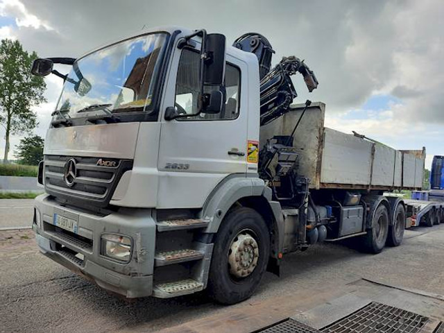 Mercedes-Benz 2633 6X4 - Camión volquete: foto 2 Mercedes-Benz 2633 6X4 - Camión volquete: foto 2