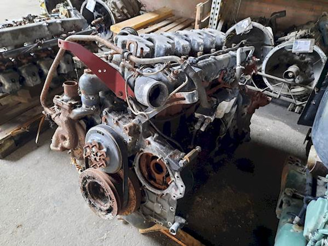 Renault 6 CILINDER - Motor para Camión: foto 3 Renault 6 CILINDER - Motor para Camión: foto 3