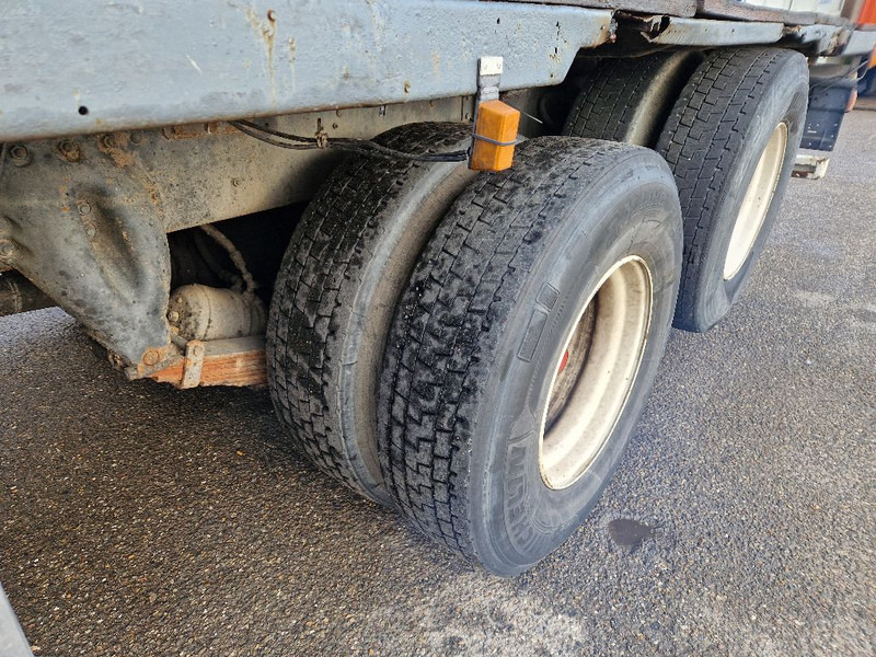 Scania R 142 H 6X2 V8 - Camión caja abierta: foto 4 Scania R 142 H 6X2 V8 - Camión caja abierta: foto 4