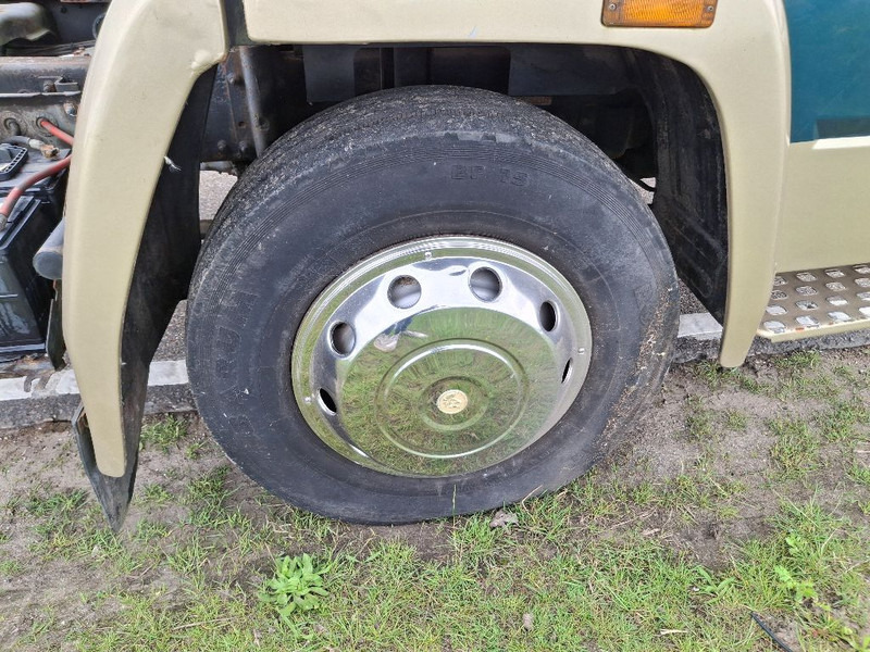 Camión chasis Volvo FL611: foto 7